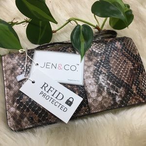 RFID Wallet Vegan Snakeskin Wristlet Jen&Co